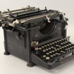 896 3059 TYPEWRITER